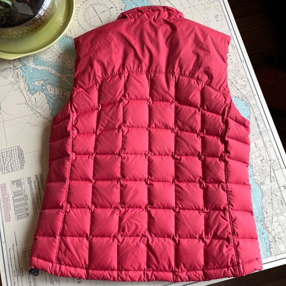 Columbia Interchange Coral Pink Puffer Vest - Picture 4 of 4